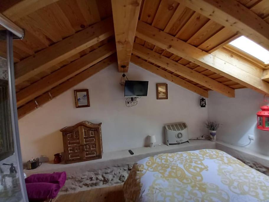 Casita Con Encanto Tranquilidad Villavieja Del Lozoya Wi-Fi En Sierra De Madrid Y A 50 Minutos De Capital Extérieur photo